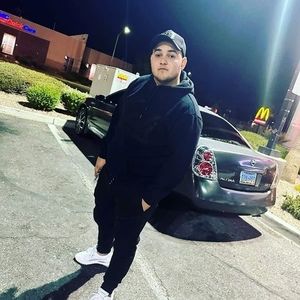 Meet your Posher, Elvis